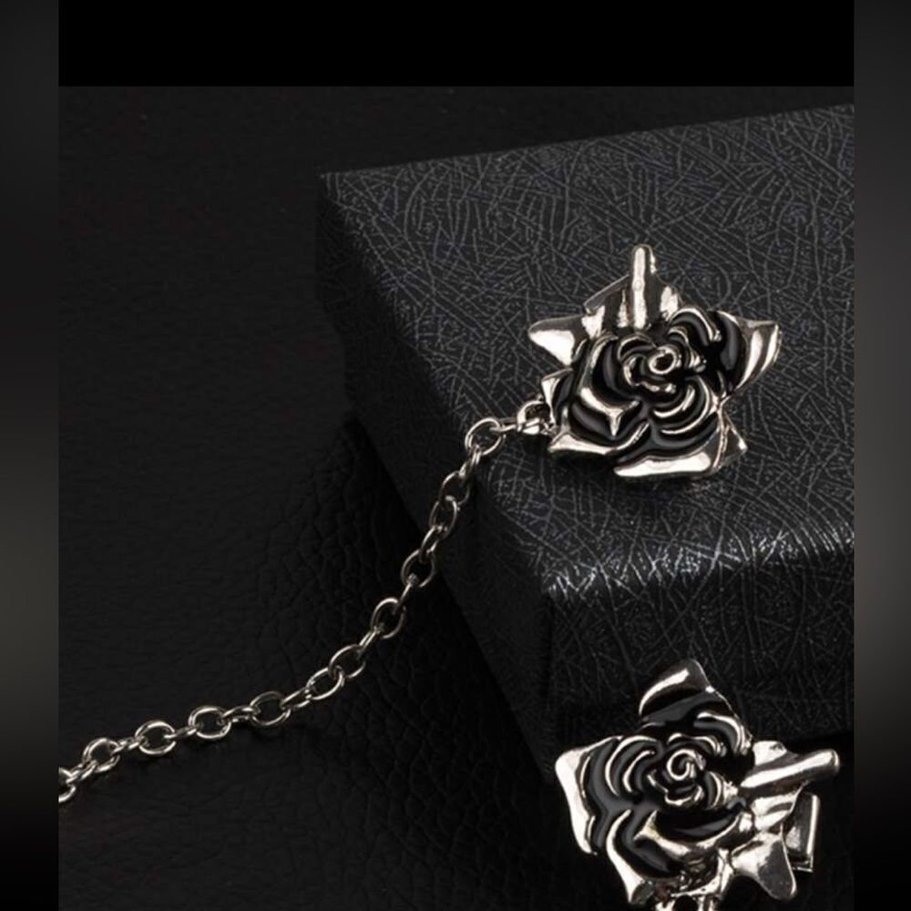 Vintage Inspired Rose Collar Pin/ Sweater Pin/ Brooch, Silver Tone, Engr… - Picture 3 of 4